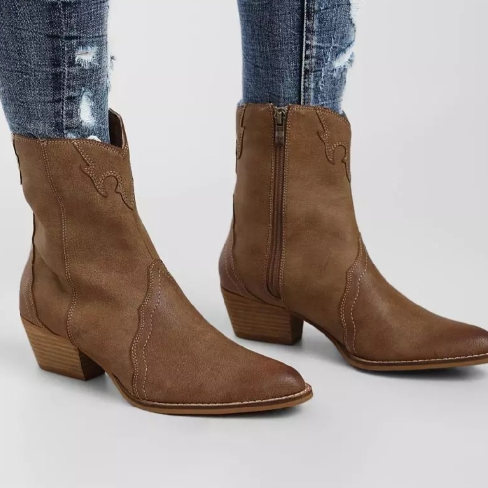 Hala Western Ankle Boot